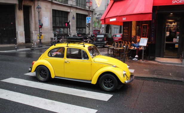 defile-voitures-anciennes-9