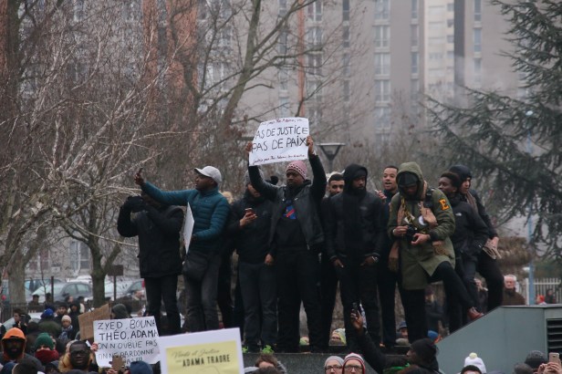 emeutes-bobigny-justice-theo-4