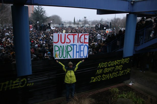 emeutes-bobigny-justice-theo-9